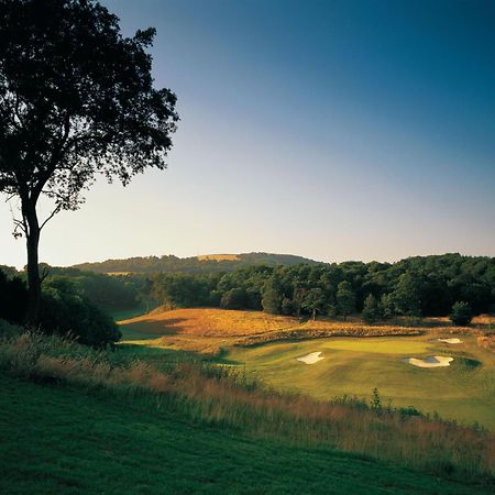 The Goodwood Hotel Чичестер Экстерьер фото